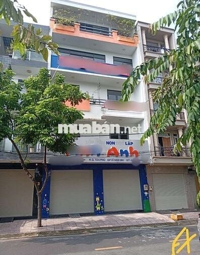 CHO THUÊ TOÀ NHÀ 8X16( TRỆT+4LẦU ) MẶT TIỀN CÔNG VIÊN RỘNG RÃI