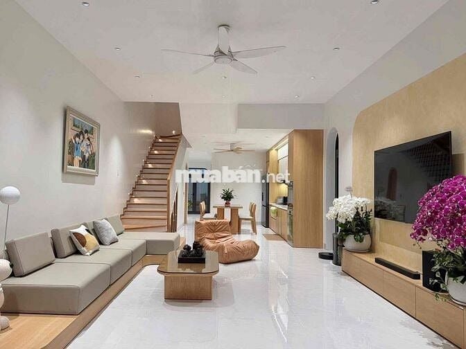 Chính chủ cần bán gấp nhà Trung Văn, giá hiếm chỉ nhỉnh 4 tỷ