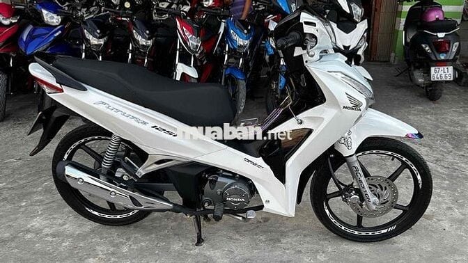 Future fi 2022 trắng đen ( hỗ trợ góp )