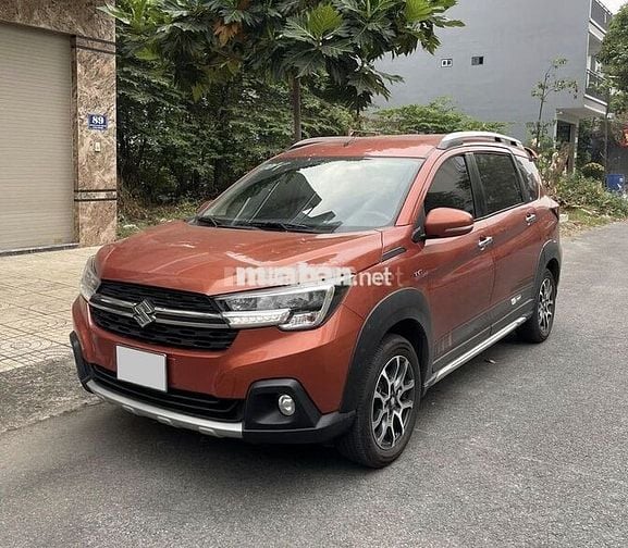 Suzuki XL7 sx 2023 số tự động màu cam,