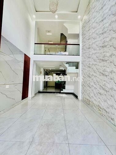 Nhà Mới Đẹp DT 210m2 1Trệt 1Lửng 2Lầu 4Pn 3Wc Sân Xe Máy Hẻm Xe Tải