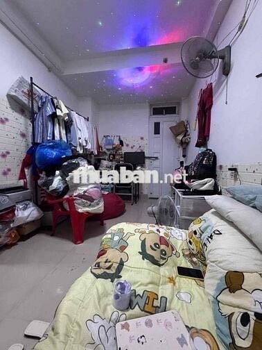 Em Passs Phòng Hiện Đang ở ạ   Trống Ngày 1/12 tháng đầu em hỗ trợ 300