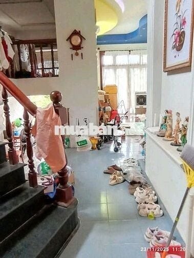 CHO THUÊ BIỆT THỰ GẦN NGUYỄN ÁI QUỐC, 4PN, DT300m2 SỬ DỤNG