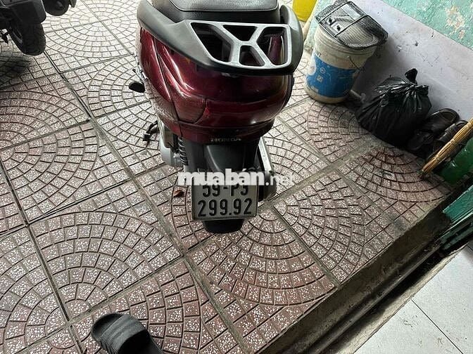 Honda Lead màu Đỏ bstp phong thủy đẹp