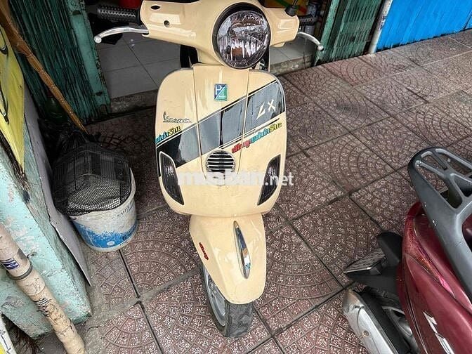 Piaggio Vespa LX 125 Vàng kem sơn zin bóng keng