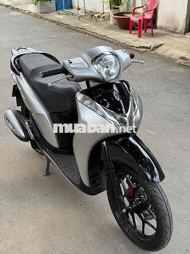 Honda SH Mode 2018 Bạc