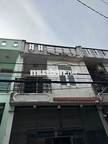 4x10.5 giá 3,95 tỷ đường số 8 hẻm xe hơi