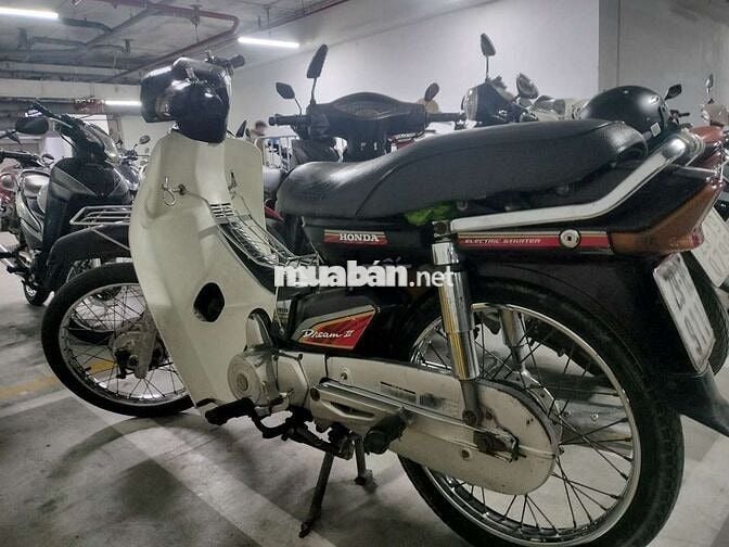 Honda Dream Việt đời đầu máy thái