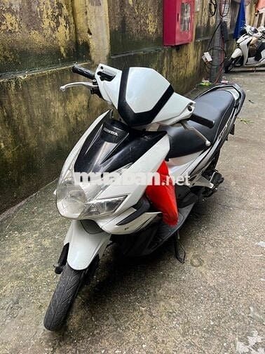 Xe Airblade còn rất đẹp , chắc chắc