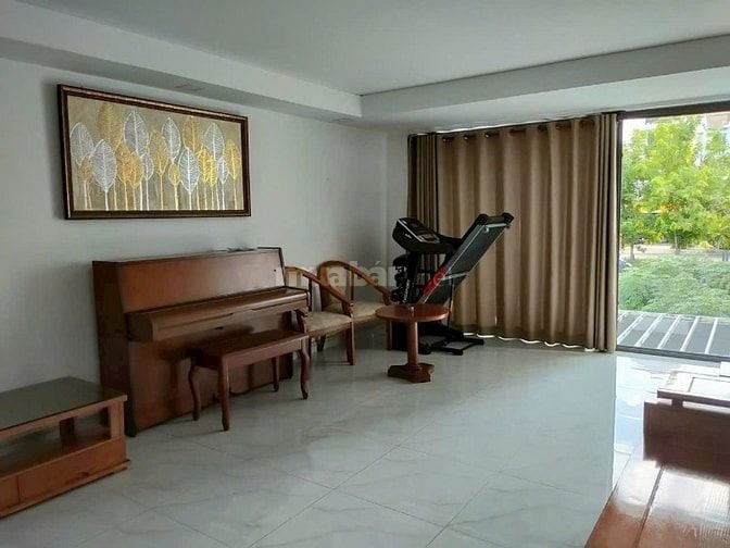 Bán nhà Mặt Tiền Đảo Kim Cương, nhà mới vào ở ngay