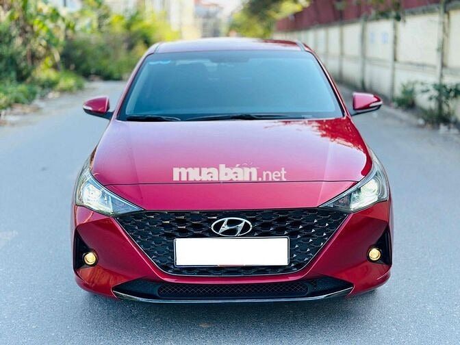 Hyundai Accent 2023 1.4 AT - 70000 km