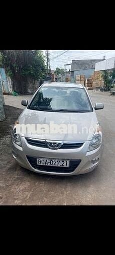 Hyundai i20 2011 5 chỗ Số sàn