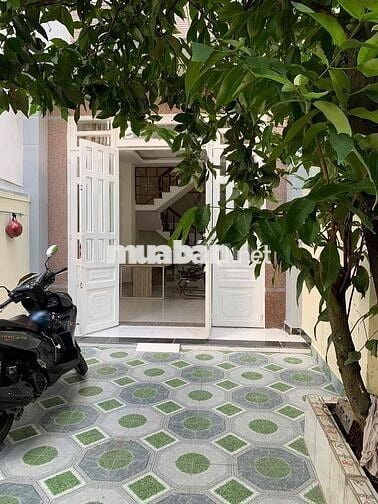 Nhà Ngay Chung Cư Tl27 3Pn.4Wc Xe Hơi Đậu Cửa Giá 10 Triệu