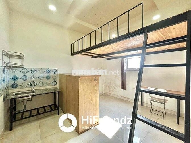 Duplex cửa sổ lớn thoáng mát full nt máy giặt riêng qua các trường đh