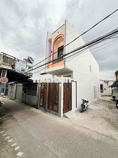 BÁN NHÀ ĐẸP FULL NỘI THẤT HẺM TRỤC CHÍNH HẺM 156 LÊ ANH XUân CẦN THƠ