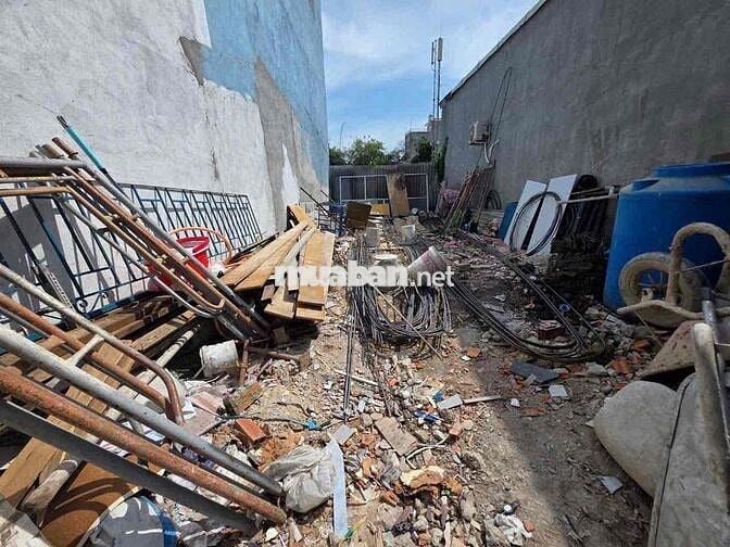 Đất đường Nguyễn Thái Học phường Tân Đông Hiệp Tp Dĩ An