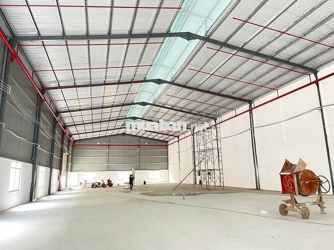 Cho thuê kho xưởng 4.211m2, trong KCN Tân Tạo, Bình Tân, PCCC tự động