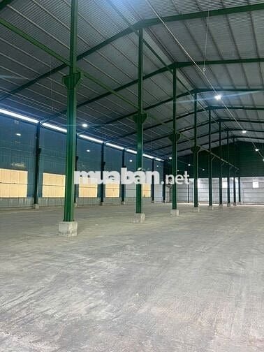 Cho thuê kho xưởng  1400m2- 2100m2, QL1A Bến Lức giáp Bình Chánh