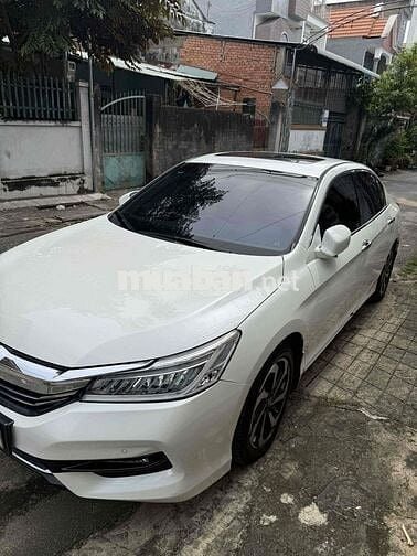 Honda Accord 2018 2.4 AT - 100000 km