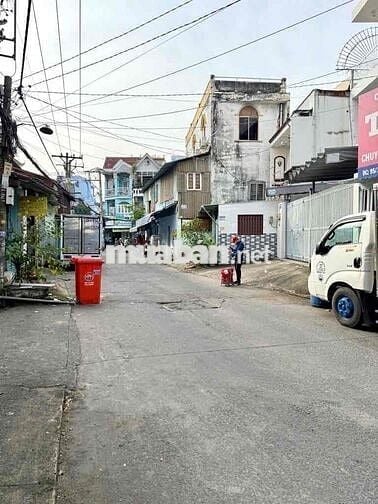 Nhà 2 Tầng Quận 8 68m2 - 4x18m - Hẻm 8m - KDC Hiện hữu - Đã Hoàn Công