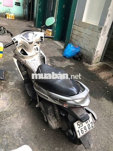 Honda Air Blade Trắng bạc