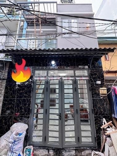 Nhà Đẹp Vào Ở Ngay 40 m2 2 Tầng Gần Nguyễn Sơn, Bình Tân Giáp Tân Phú