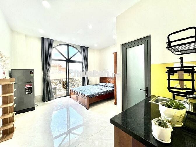 PHÒNG BAN CÔNG ĐẦY ĐỦ TIỆN NGHI Ô TÔ TẬN NHÀ