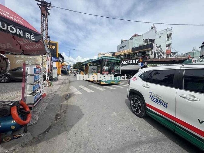 Nơ Trang Long – Phan Văn Trị | 5m Ra Đường Lớn | Lô Góc Thoáng | 33m²