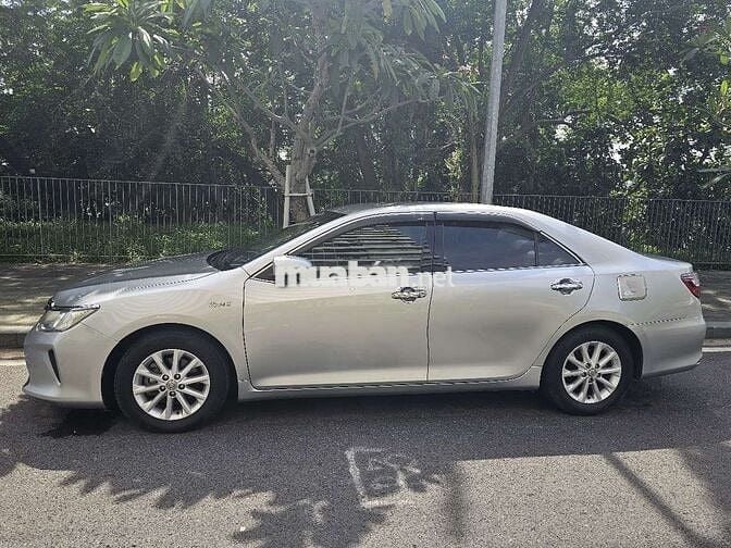 Toyota Camry 2015 2.0E Bạc