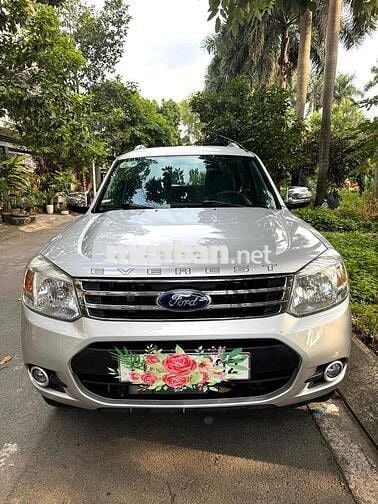 Cần bán Ford Everest 12/2014 mẫu 2015