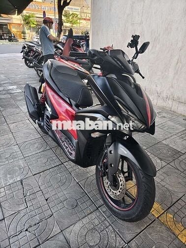 Nvx 155 yamaha xe còn mới ok ae cần liên hệ e