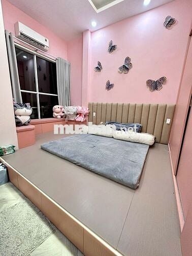 BÁN NHÀ ĐƯỜNG NGUYỄN SƠN – KẾT CẤU ĐẸP, FULL NỘI THẤT CAO CẤP