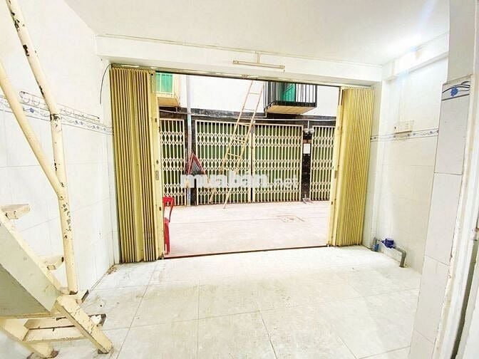 Dãy nhà nguyên căn giá rẻ Bình Tân