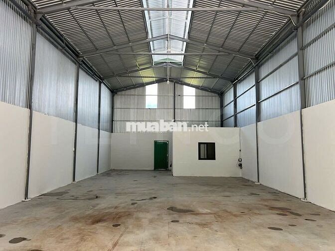 Kho xưởng bãi 225m² kho xây dựng 180m² trong KDC Ngân Thuận