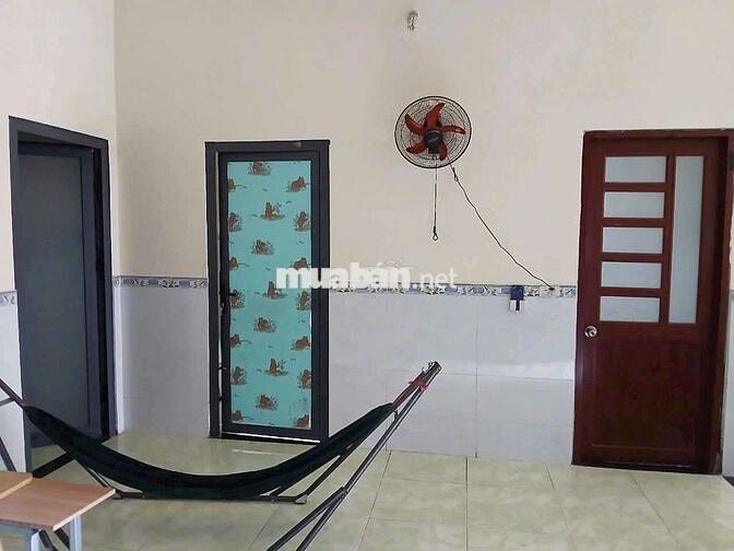 Bán nhà 200m2 3pn 2wc sau lưng căn nhà mặt tiền Lý Thường Kiệt shr