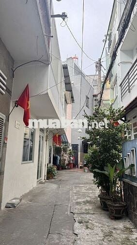 HẺM Ô TÔ - 35M2 - 4 TẦNG - 3 PN - 5.6 TỶ - NGAY PHAN VĂN TRỊ