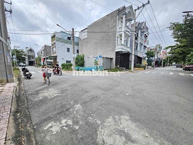 Đất góc 2 mặt tiền, Phường Tân Bình, Tp Dĩ An.