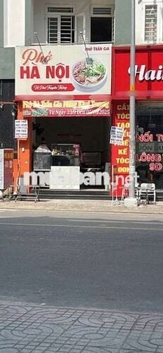 Mặt bằng kinh doanh đường lớn đông dân qua lại