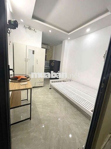 Ngay vòng xoay Nguyễn Tri Phương Q10 - Trọ Full nội thất giá sinh viên