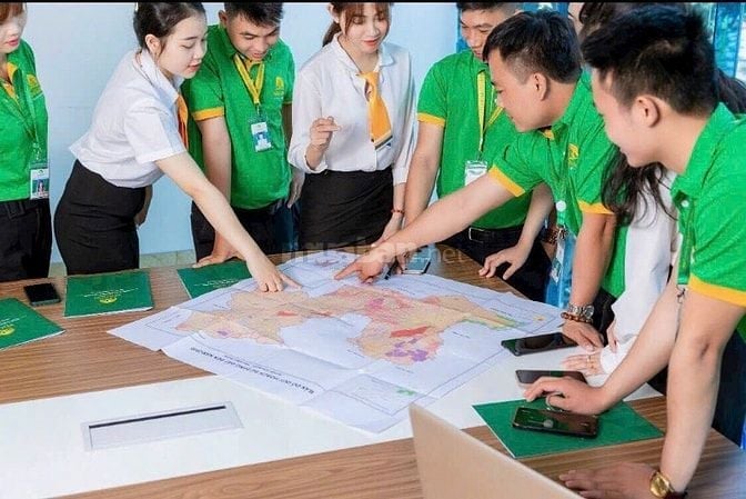 TUYỂN GẤP NHÂN VIÊN BIẾT CHẠY MARKETING