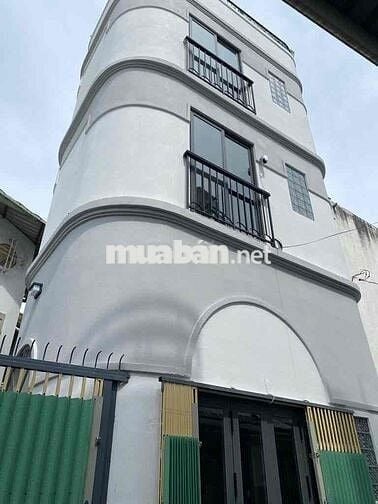 VIP BÌNH THẠNH HXH - 4 TẦNG 5PN CÓ THANG  MÁY DTSD 80m2 CHỈ 4,15T.Ỷ