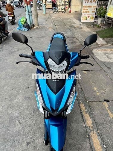🔵🔵 Winner V1 Xanh trắng đen đký 2018 xe đẹp có góp