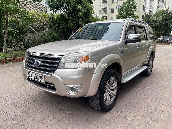 Ford Everest 2012 Limited 4x2 - 115000 km