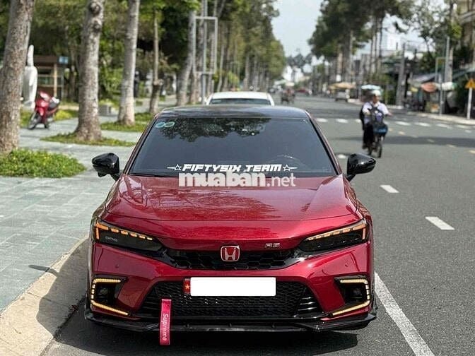 Honda Civic 2023 RS 1.5 AT - 17000 km