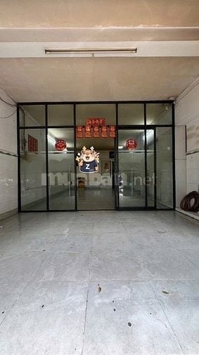 Nhà vị trí đẹp ngang 4.55 Ông Ích Khiêm tiện ở và kinh doanh