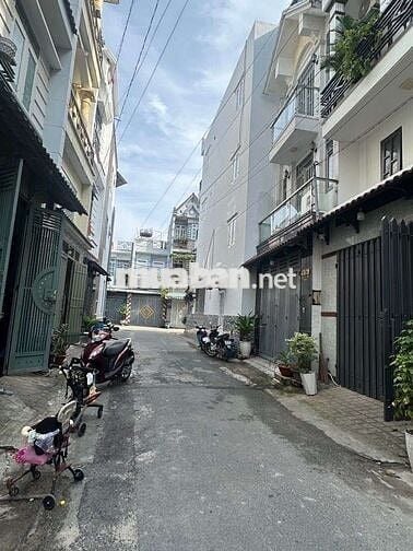 BÁN NHÀ 3 TẦNG DT 4 X13 ĐƯỜNG HIỆP THÀNH 13 PHƯỜNG HIỆP THÀNH