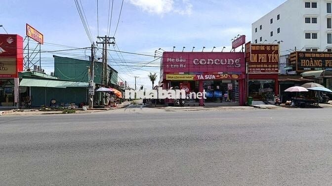 🍀🍀MẶT TIỀN NHỰA ĐẸP – GẦN CỔNG CHÍNH KCN PHƯỚC ĐÔNG