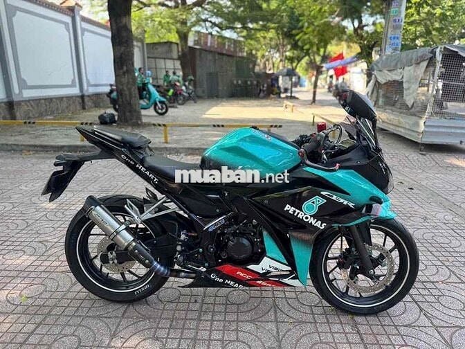 Honda CBR 2018 Xanh ngọc 25000 km