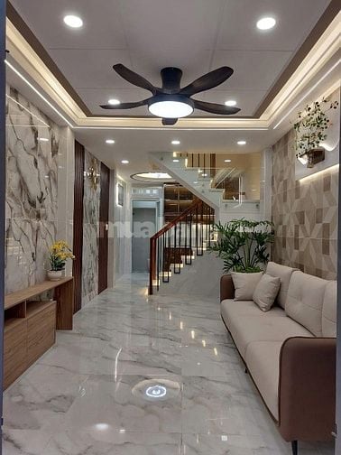 Vị trí kinh doanh đường Đặng Thai Mai - hẻm xe hơi tránh - 2,310 tỷ