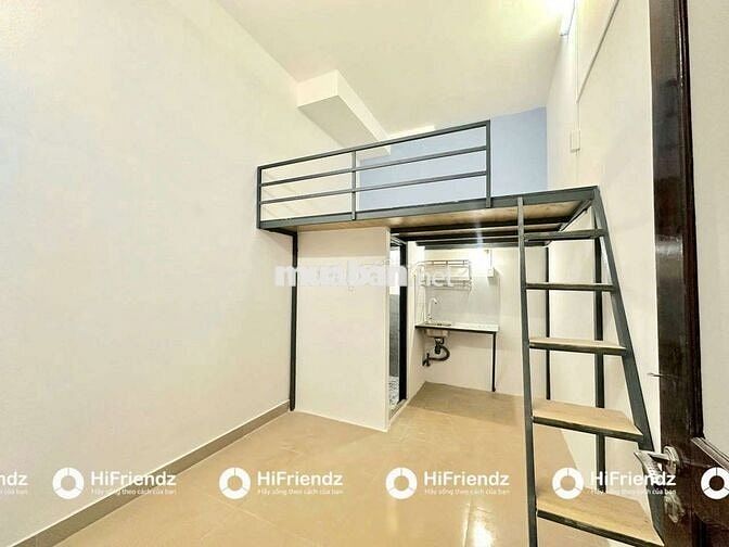 Phòng trọ có gác mới xây, có thang máy Ngay Gò Dầu, Tân Sơn Nhì